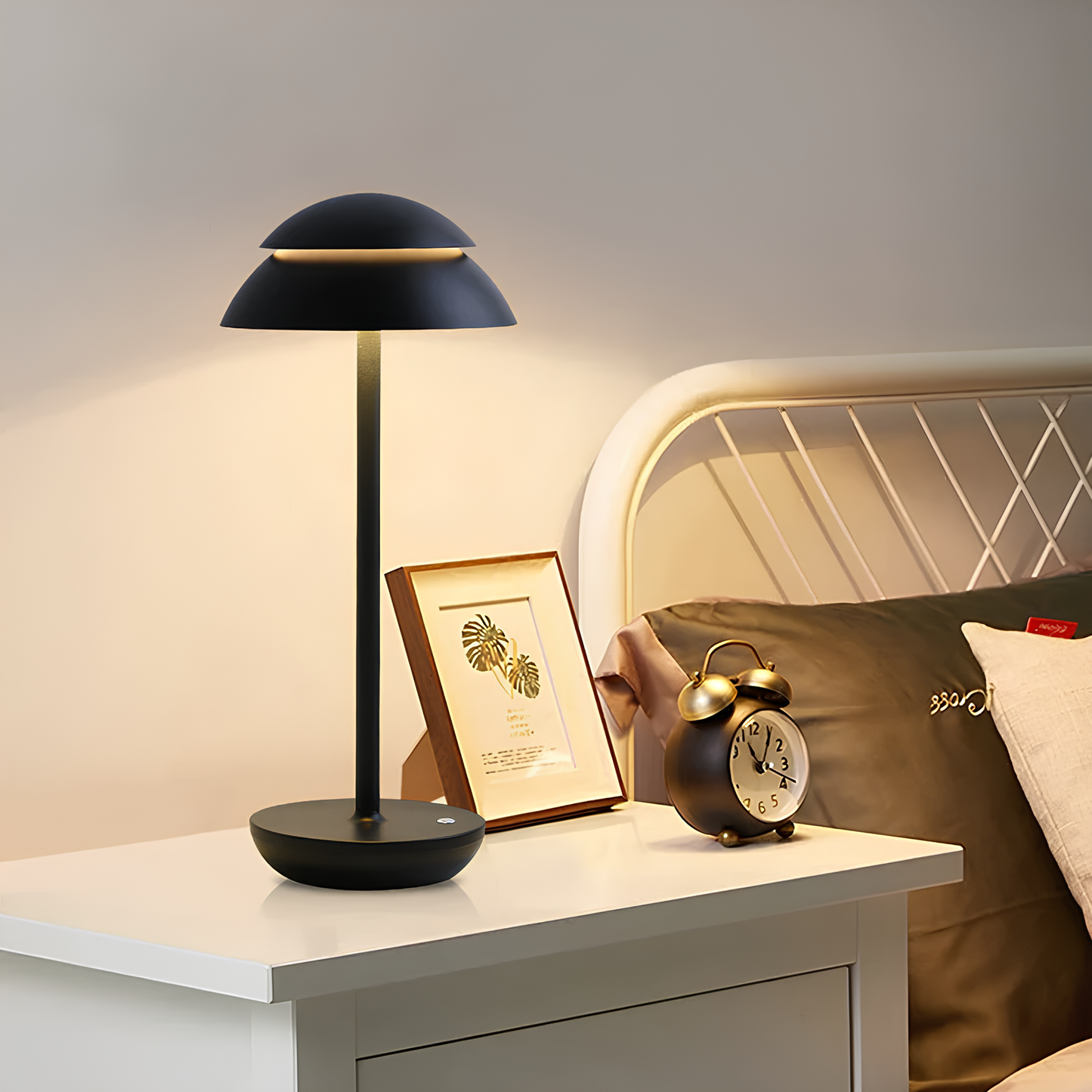 Modern Metal Table Lamp