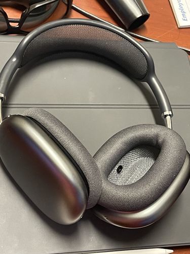 Wireless Noise Cancelling Over Ear Headphones