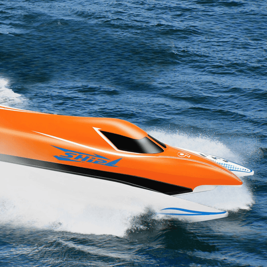 Remote Control Toy Boat for Fast Lake Racing
