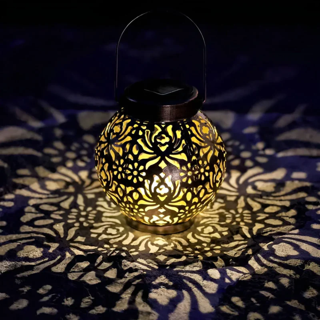 Solar Garden Lantern with Patterned Light Effect